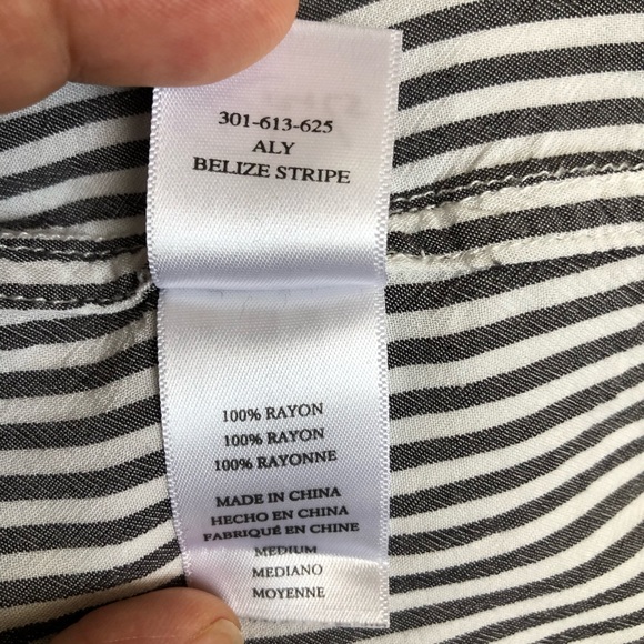 Rails Aly Button Front Blouse Belize Stripe Top Sz M - Picture 10 of 11